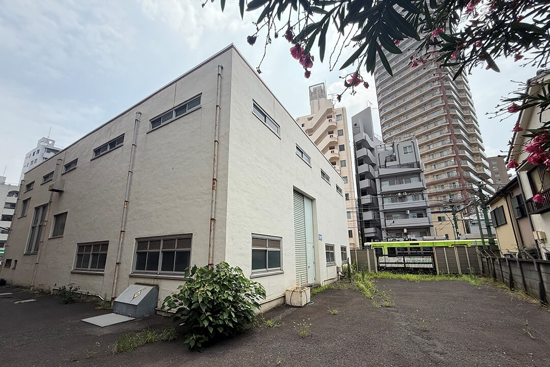 庚申塚変電所外観